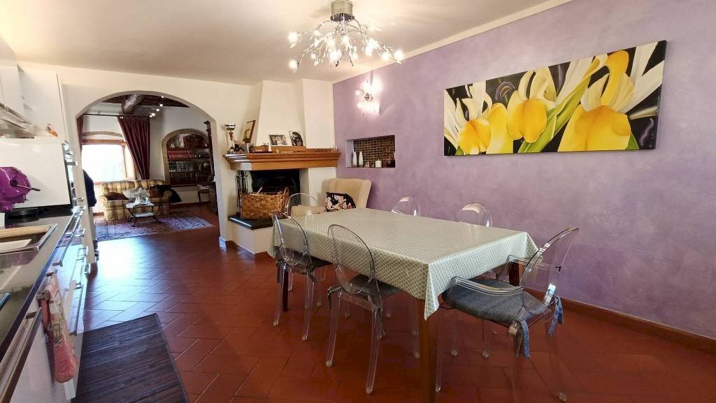 Cucina - Four-room apartment strada Provinciale Val di Pesa, Montelupo Fiorentino - photo 2