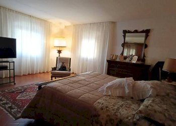 Camera da letto - Quadrilocale strada Provinciale Val di Pesa, Montelupo Fiorentino - foto 18