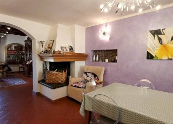 Salone - Quadrilocale strada Provinciale Val di Pesa, Montelupo Fiorentino - foto 4