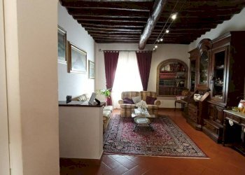 Salone - Quadrilocale strada Provinciale Val di Pesa, Montelupo Fiorentino - foto 13