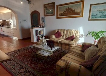 Salone - Quadrilocale strada Provinciale Val di Pesa, Montelupo Fiorentino - foto 16