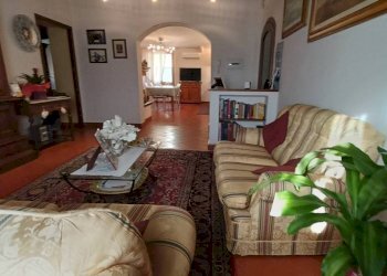 Salone - Quadrilocale strada Provinciale Val di Pesa, Montelupo Fiorentino - foto 17