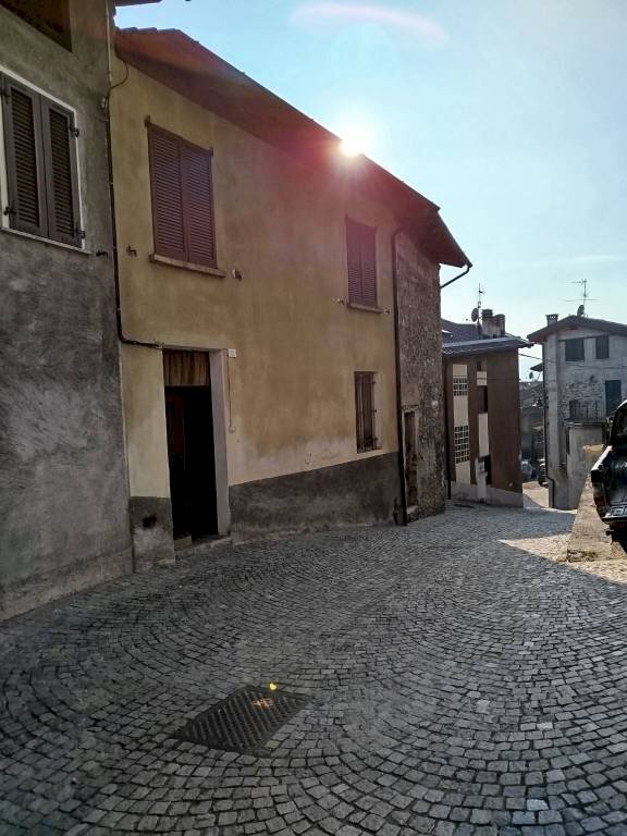 Zona - Rustico via Roma, 3, Buglio in Monte - foto 2