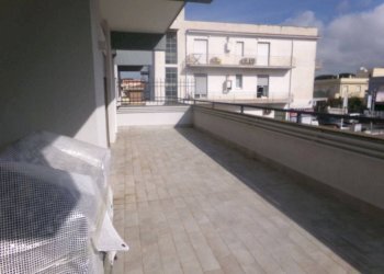 Terrazzo - Three-room apartment via Ardeatina, 139B, Anzio - photo 6