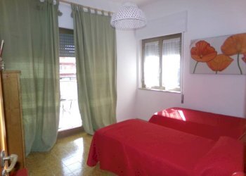 Camera da letto - Three-room apartment via Ardeatina, 139B, Anzio - photo 12