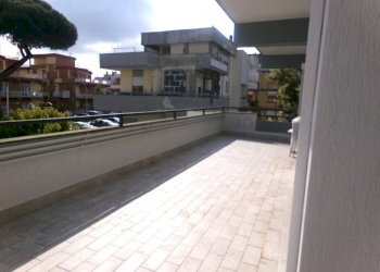 Terrazzo - Three-room apartment via Ardeatina, 139B, Anzio - photo 5