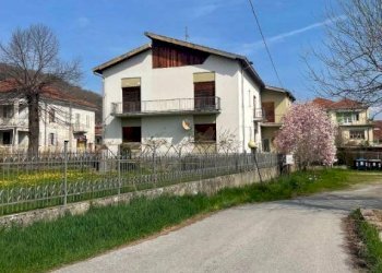 Zona - Independent house Bagnasco - photo 27