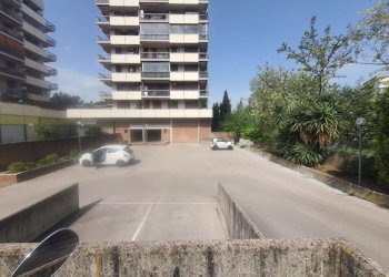 whatsapp image 2025-05-27 at 18.20.23 - Parking space via Pagoda Bianca, Roma - photo 4