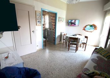 Bilocale via Cellini, 4., Borghetto Santo Spirito - foto 3