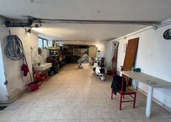 Box Via Duccio Galimberti, Piobesi Torinese - foto 5