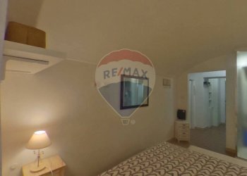 One-room apartment Via Giulia di Barolo, 7 
 Centro, Torino (neighborhood Centro) - photo 5