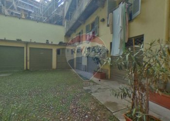 One-room apartment Via Giulia di Barolo, 7 
 Centro, Torino (neighborhood Centro) - photo 17