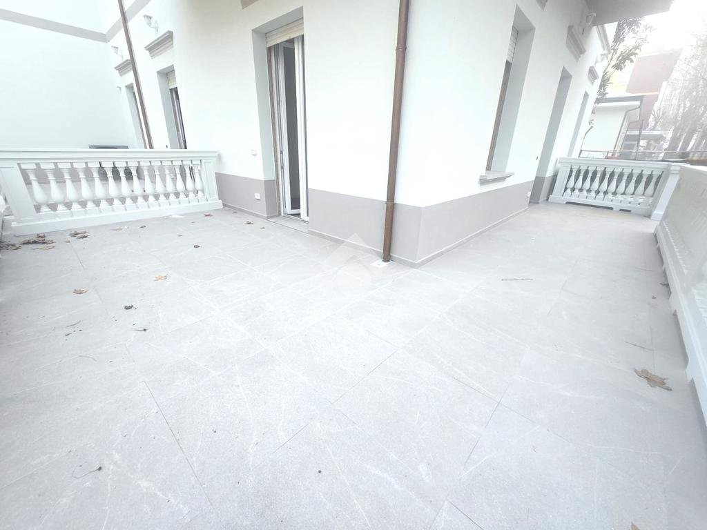 Bilocale Piazza Pascoli, Rimini - foto 1