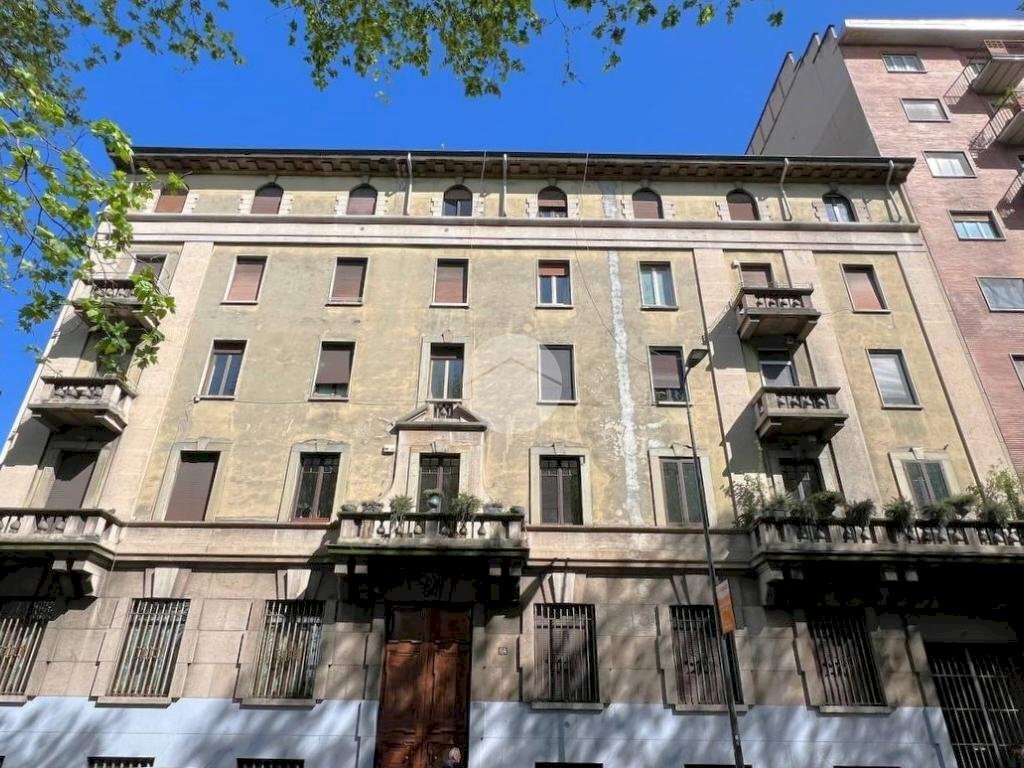 Three-room apartment Viale Edoardo Jenner, Milano (neighborhood Maciachini) - photo 1