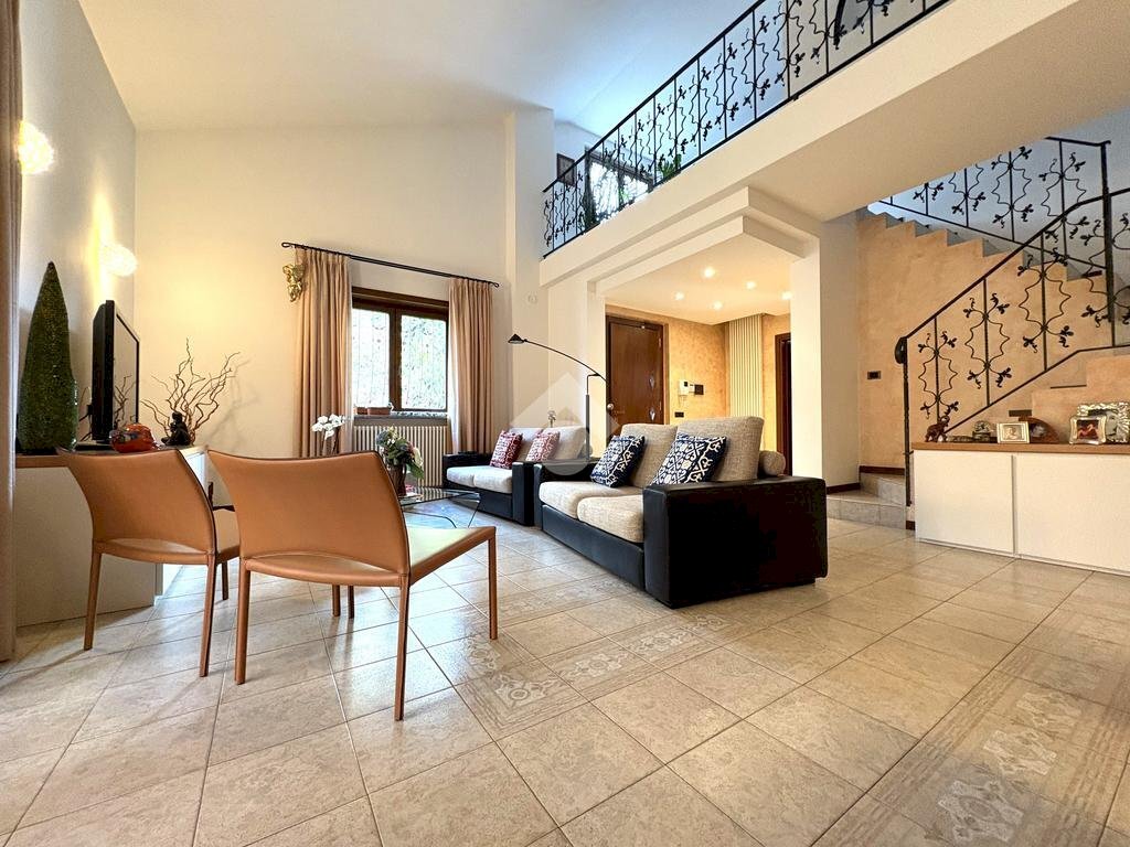 Villa Via Pasteur, Legnano - photo 3