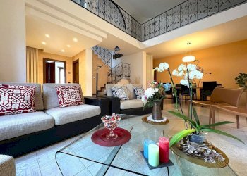 Villa Via Pasteur, Legnano - photo 1