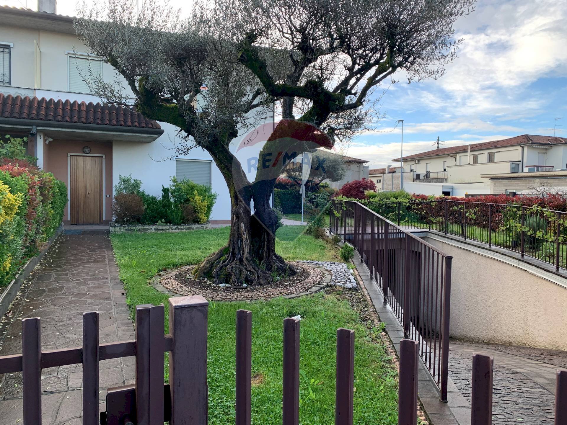 Semi-detached Villa Castelli Calepio - photo 2