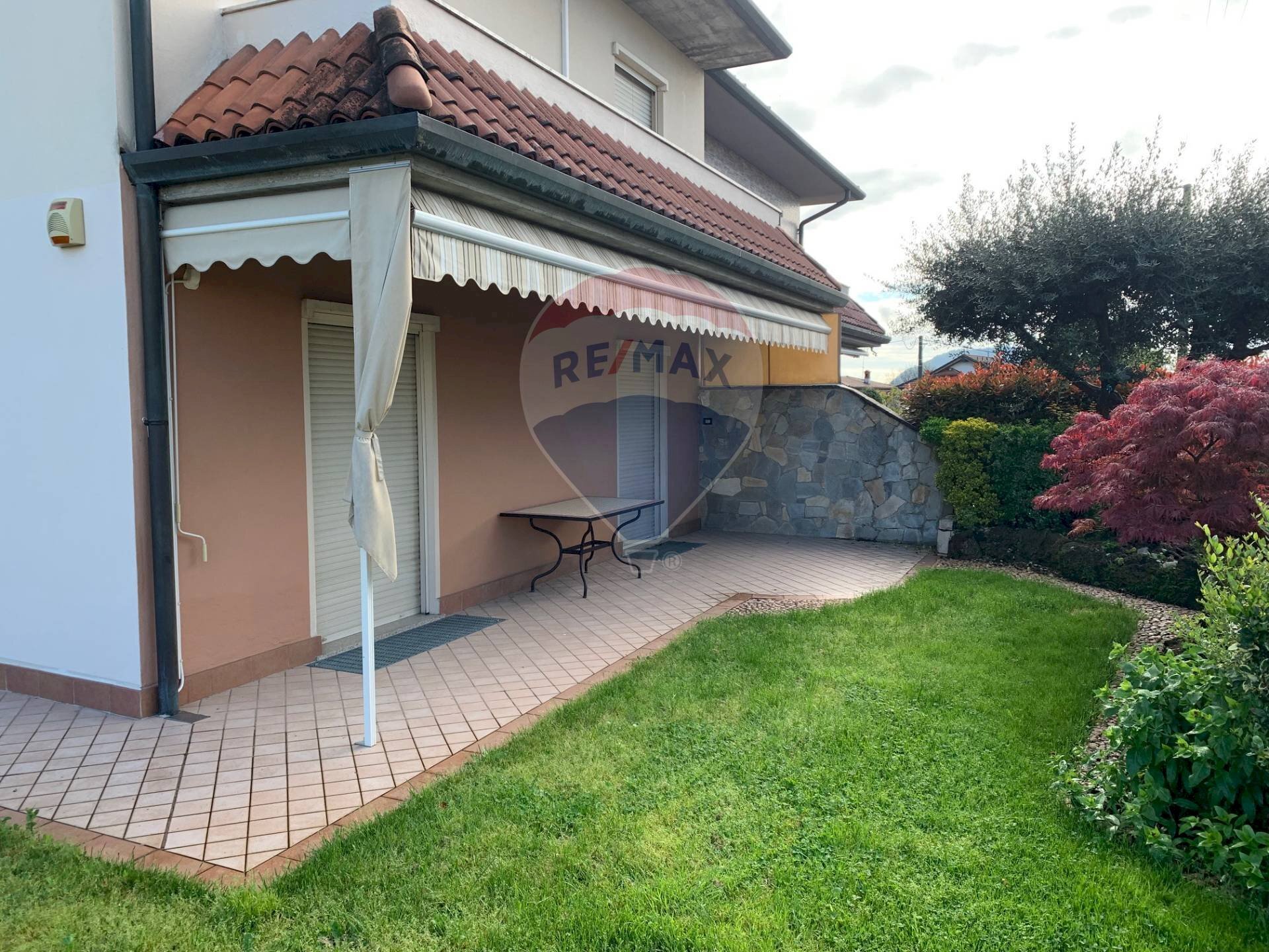 Semi-detached Villa Castelli Calepio - photo 1