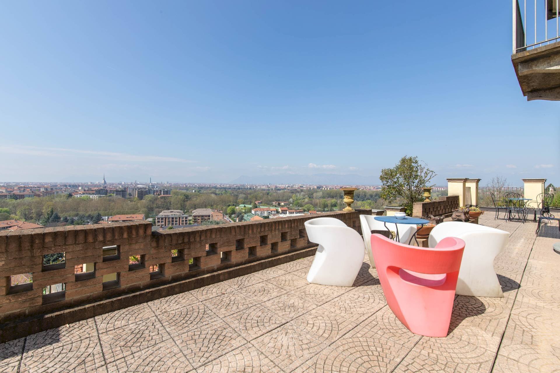 Apartment Strada Mongreno, Torino (neighborhood Madonna del Pilone) - photo 3