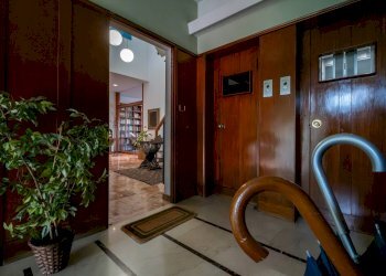 Attic Corso Massimo D'azeglio, Torino (neighborhood San Salvario) - photo 6