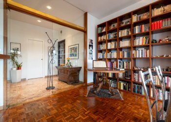 Attic Corso Massimo D'azeglio, Torino (neighborhood San Salvario) - photo 15