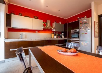 Attic Corso Massimo D'azeglio, Torino (neighborhood San Salvario) - photo 18