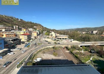 Quadrilocale Viale Risorgimento, Montorio al Vomano - foto 13