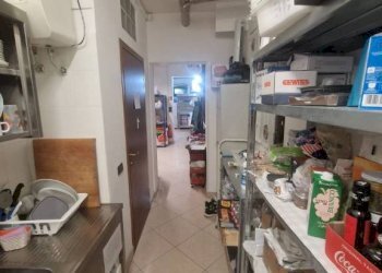 Interno non residenziale - Restaurant via Carlo Sigonio, Modena - photo 8