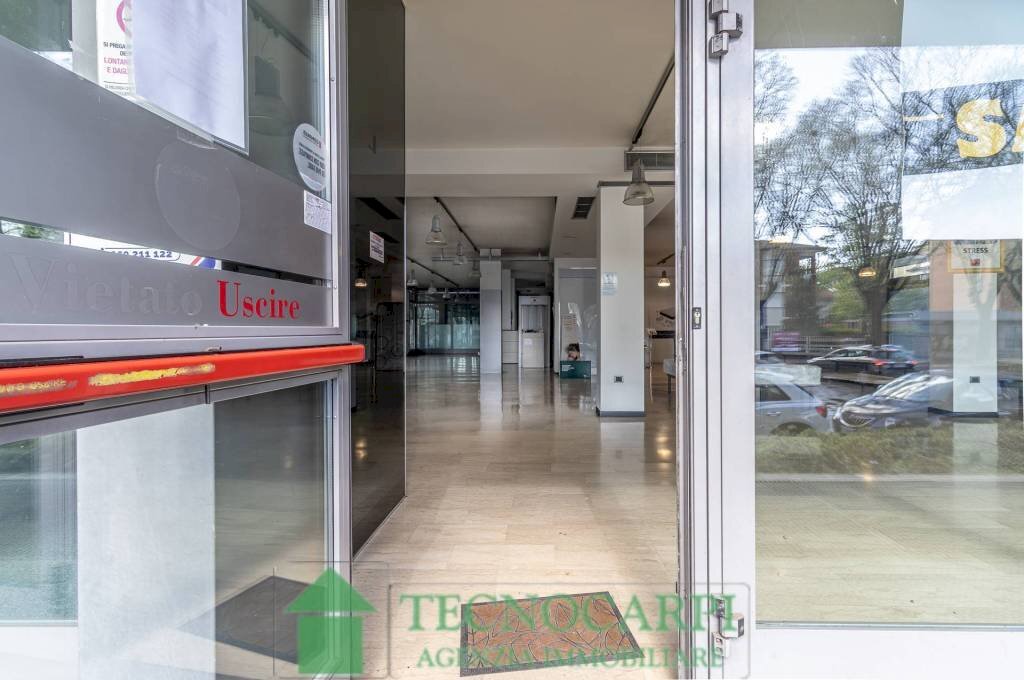 Interno non residenziale - Negozio via Carlo Marx, Carpi - foto 1