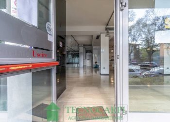 Interno non residenziale - Negozio via Carlo Marx, Carpi - foto 1