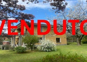 Facciata - Villa via per Domo, 4, Porto Valtravaglia - photo 1