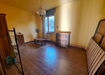 Camera da letto - Villa via per Domo, 4, Porto Valtravaglia - photo 11