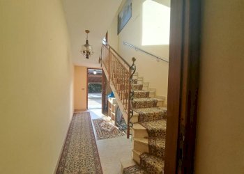 Ingresso - Villa via per Domo, 4, Porto Valtravaglia - photo 12