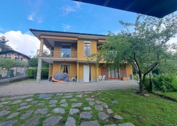 Facciata - Villa via per Domo, 4, Porto Valtravaglia - photo 16