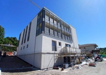 Facciata - Attic via Vittorio Veneto, 13, Luvinate - photo 40