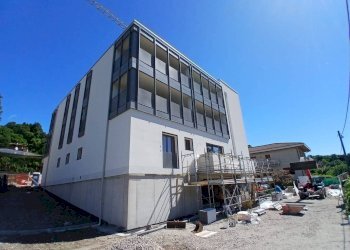 Facciata - Attic via Vittorio Veneto, 13, Luvinate - photo 41