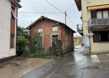 Zona - Rustico via Bolzano, 1, Gemonio - foto 1
