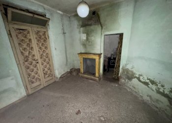 Stanza non arredata - Rustico via Bolzano, 1, Gemonio - foto 9