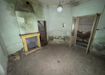 Stanza non arredata - Rustico via Bolzano, 1, Gemonio - foto 10