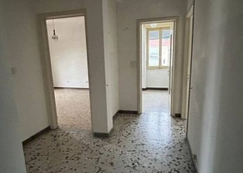 Corridoio - Quadrilocale via al Ferrone, Mondovì - foto 5