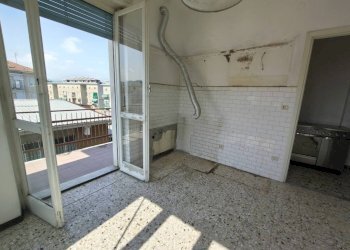 Cucina - Quadrilocale via al Ferrone, Mondovì - foto 11