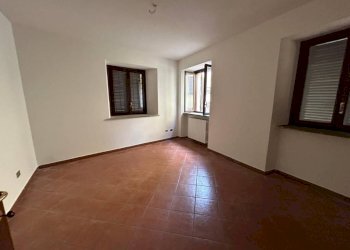 Stanza non arredata - Two-room apartment piazza Santa Maria Maggiore, Mondovì - photo 3