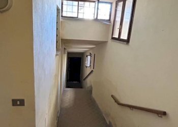 Interno palazzo - Two-room apartment piazza Santa Maria Maggiore, Mondovì - photo 12