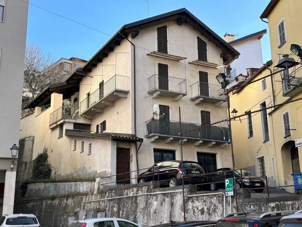 Facciata - Four-room apartment piazza Santa Maria Maggiore, Mondovì - photo 1