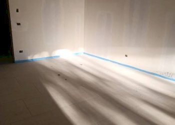 Stanza non arredata - Three-room apartment via Porta di Vasco, 21, Mondovì - photo 8