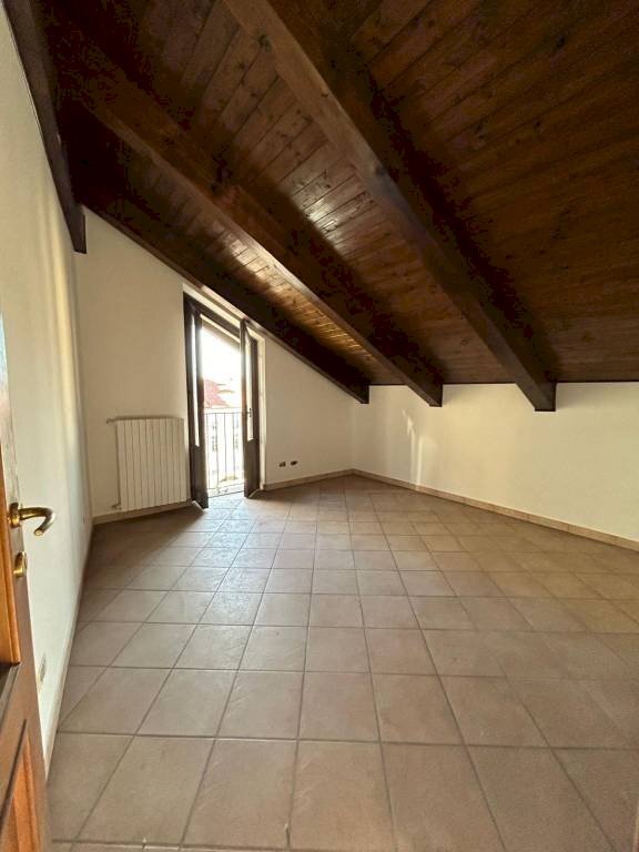 Stanza non arredata - Four-room apartment piazza Santa Maria Maggiore, Mondovì - photo 3
