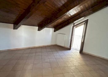 Stanza non arredata - Four-room apartment piazza Santa Maria Maggiore, Mondovì - photo 10