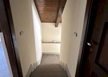 Interno palazzo - Four-room apartment piazza Santa Maria Maggiore, Mondovì - photo 12