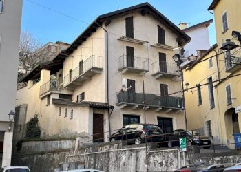 Facciata - Four-room apartment piazza Santa Maria Maggiore, Mondovì - photo 2