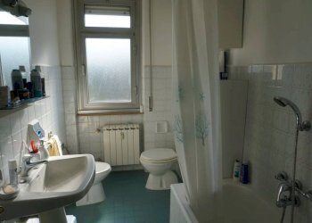 Bagno - Quadrilocale via Generale Manfredo Fanti, 28, Genova (zona Sampierdarena) - foto 17